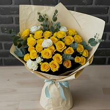 Букет цветов из:  Розы в Новодмитриевской