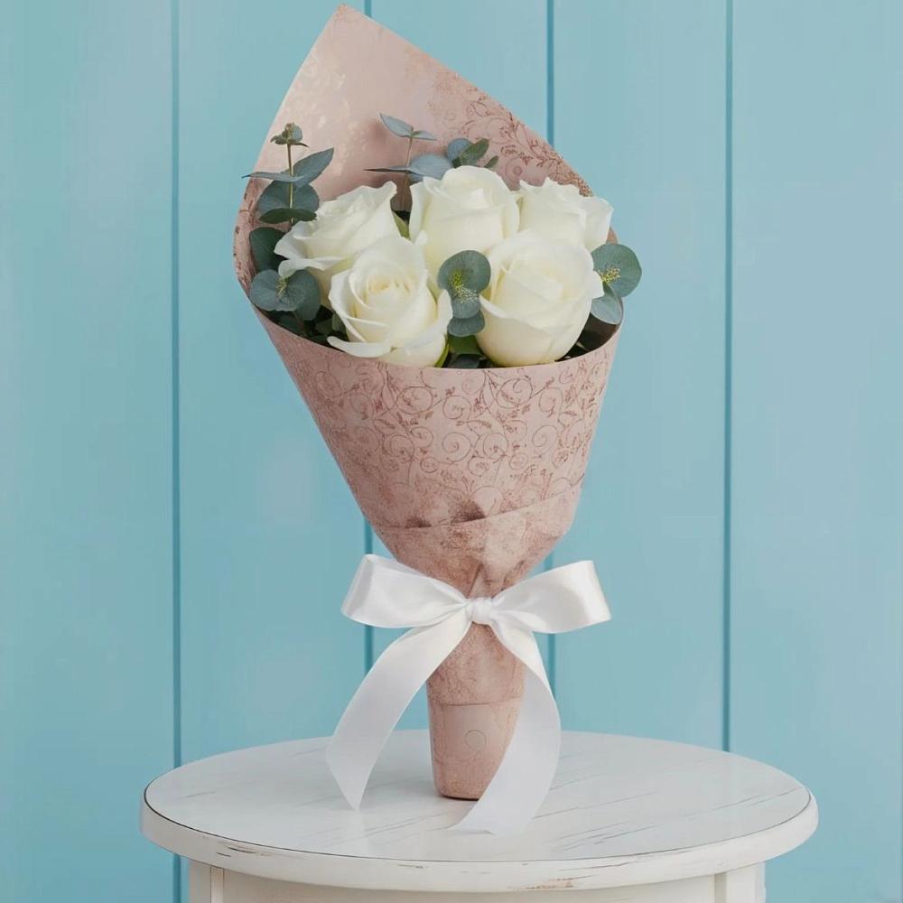 Букет контраст в Новодмитриевской Букет цветов из: Розы в Новодмитриевской