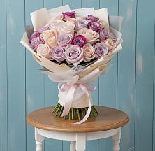 Букет цветов из:  Розы в Новодмитриевской