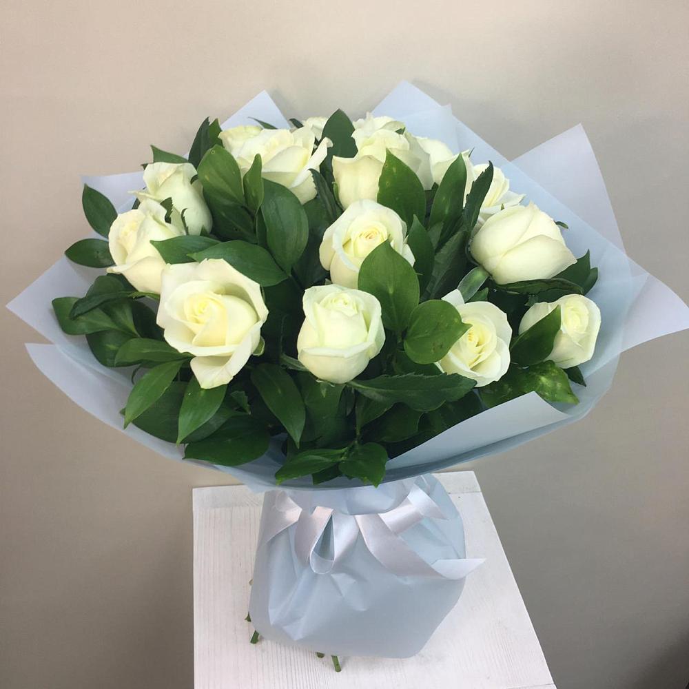 15 Белых роз Проуд в Новодмитриевской Букет 15 Белых роз Проуд в Новодмитриевской