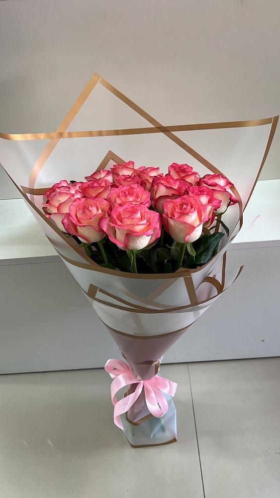 Розовые розы Сеньорита в Новодмитриевской Букет Розовые розы Сеньорита в Новодмитриевской