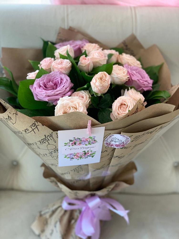 Букет розовая сирень в Новодмитриевской Букет цветов из: Розы в Новодмитриевской