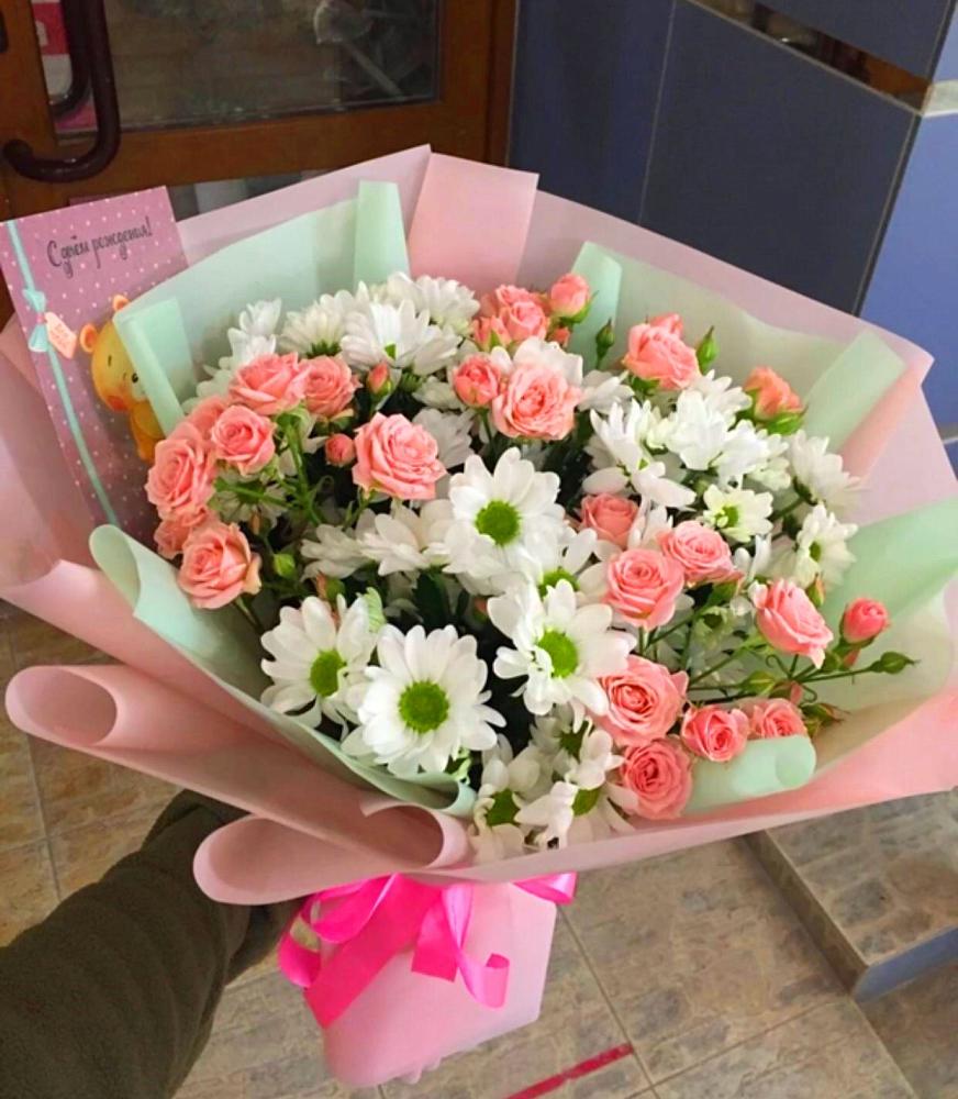 Букет цветов из: Розы и Хризантемы в Новодмитриевской