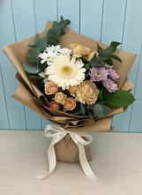 Букет Цветочные луга в Новодмитриевской Букет цветов из:  Герберы и Хризантемы в Новодмитриевской