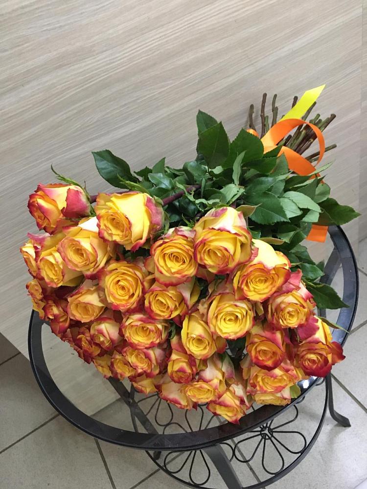 Желтые розы  в Новодмитриевской Букет Желтые розы в Новодмитриевской