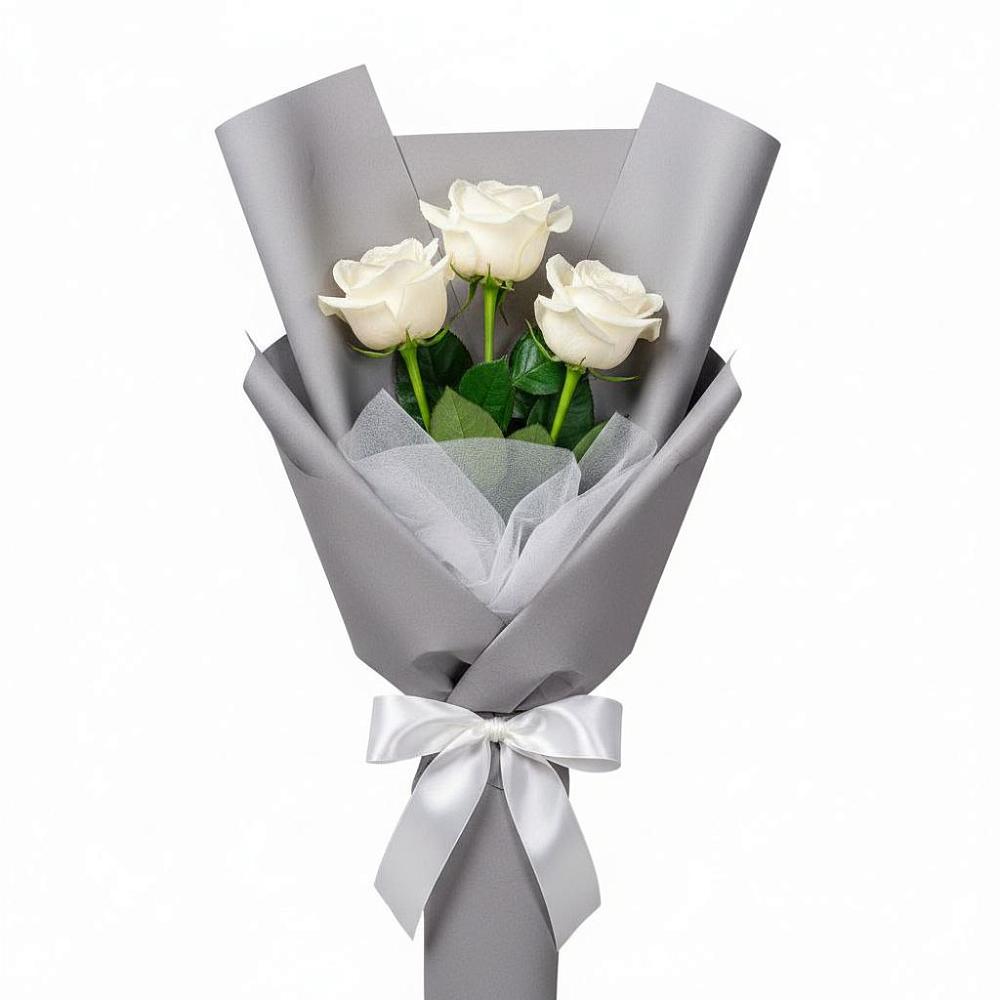 Букет 3 белые розы в Новодмитриевской Букет 3 белые розы в Новодмитриевской