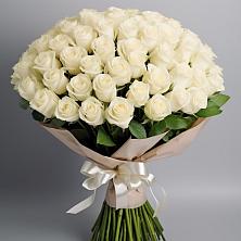 Букет 101 беля роза Белоснежка в Новодмитриевской