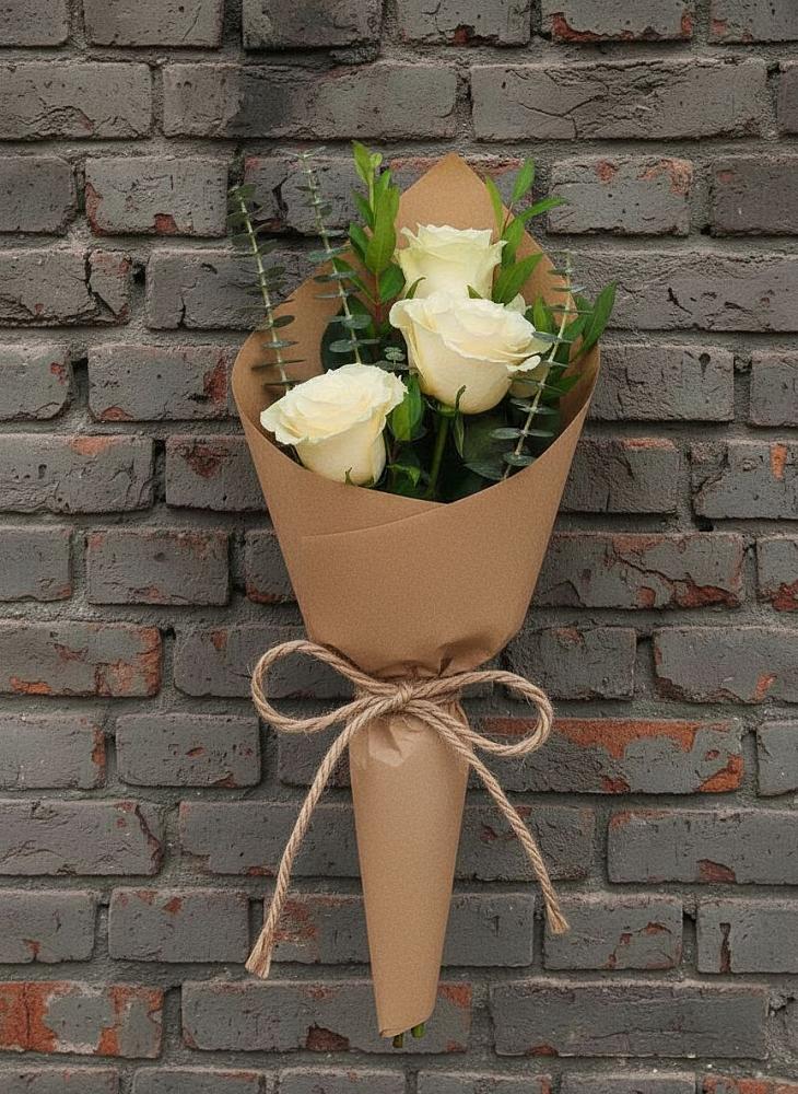 Букет из 3 роз в Новодмитриевской Букет цветов из: Розы в Новодмитриевской