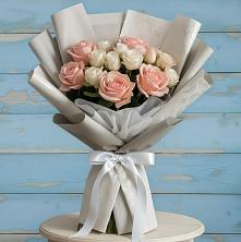 Букет цветов из:  Розы в Новодмитриевской
