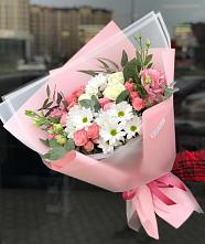 Букет цветов из:  Розы, Лизиантусы и Хризантемы в Новодмитриевской