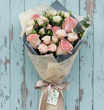 Букет цветов из:  Розы в Новодмитриевской