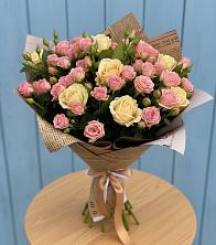 Букет цветов из:  Розы в Новодмитриевской