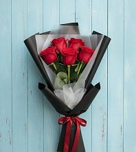 Букет в ритме города в Новодмитриевской Букет цветов из:  Розы в Новодмитриевской